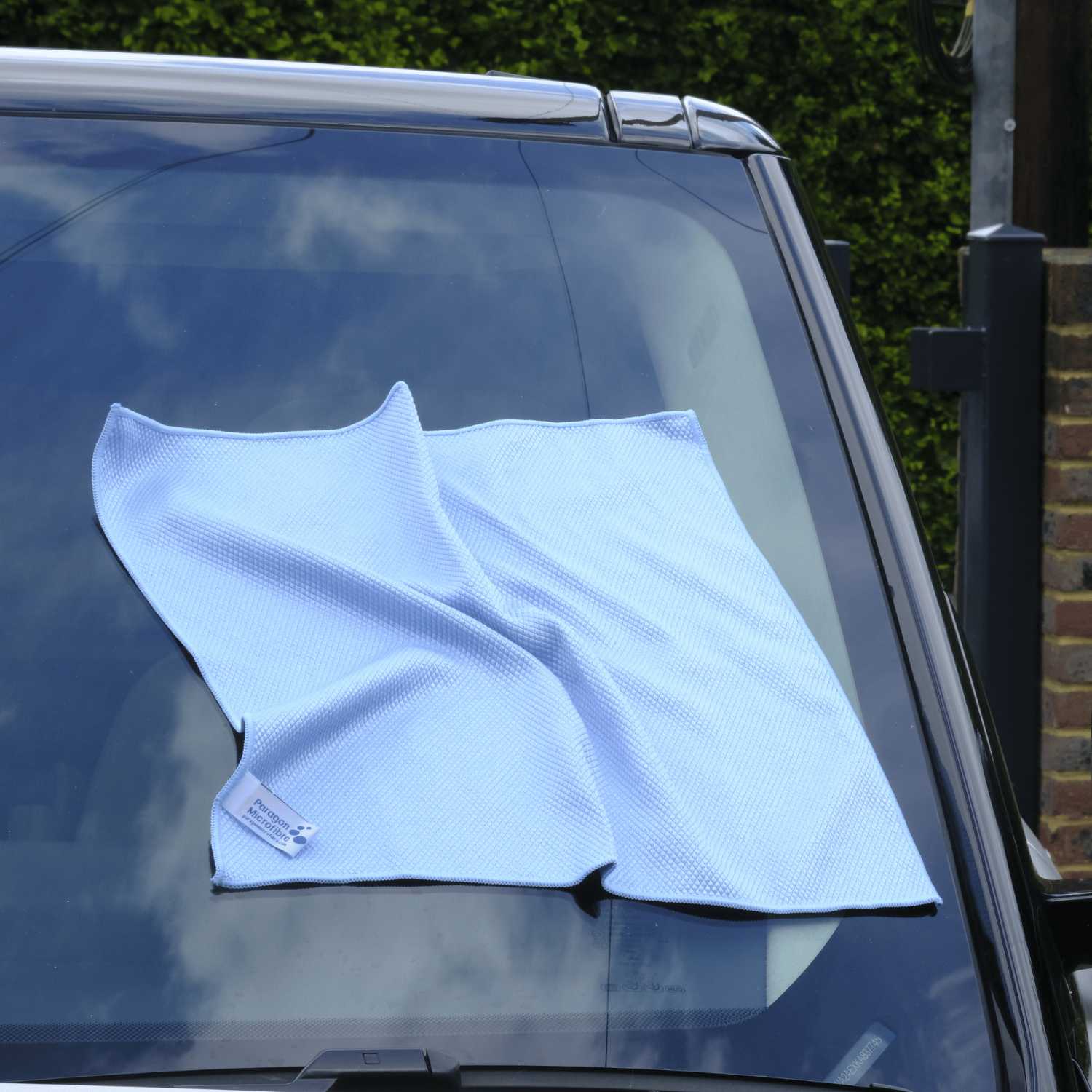 Fishscale Microfibre Glass Cloths (300 gsm) - Image 3